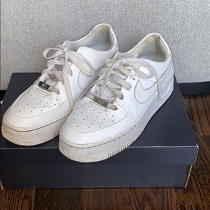 Nike Air Force 1 Sage Low